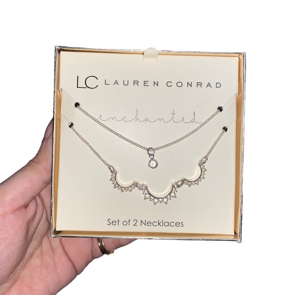 Lauren Conrad necklace set - Picture 1 of 4